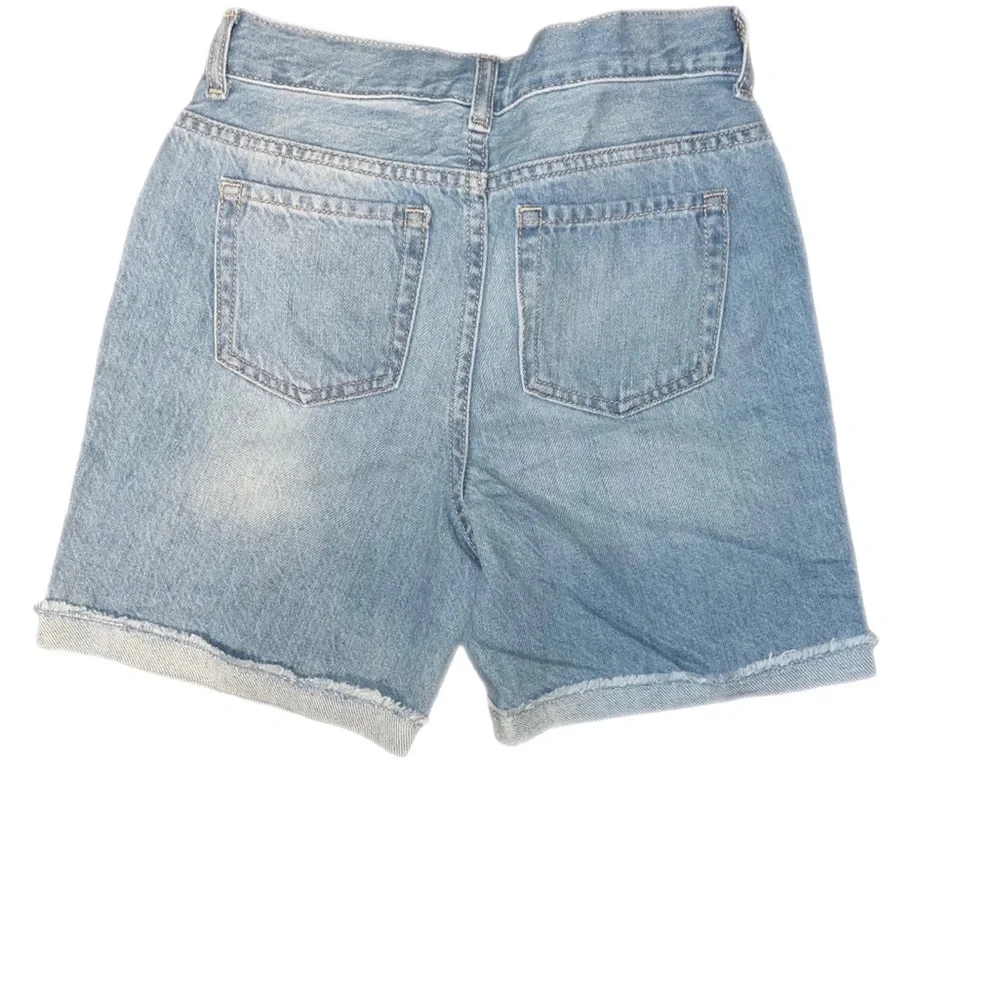 THE CHILDREN'S PLACE GIRLS DISTRESSED ROLL CUFF MIDI SHORTS